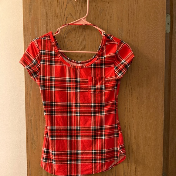 No boundaries medium (7-9) shirt - Picture 1 of 2